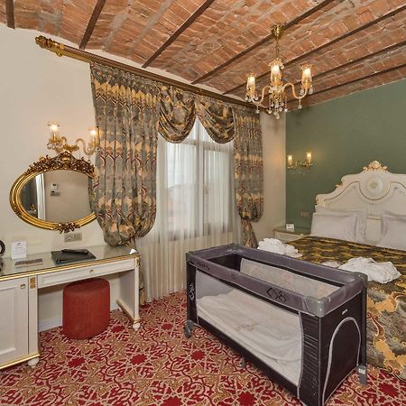 By Murat Crown Hotel Taksim Istanbul Ngoại thất bức ảnh