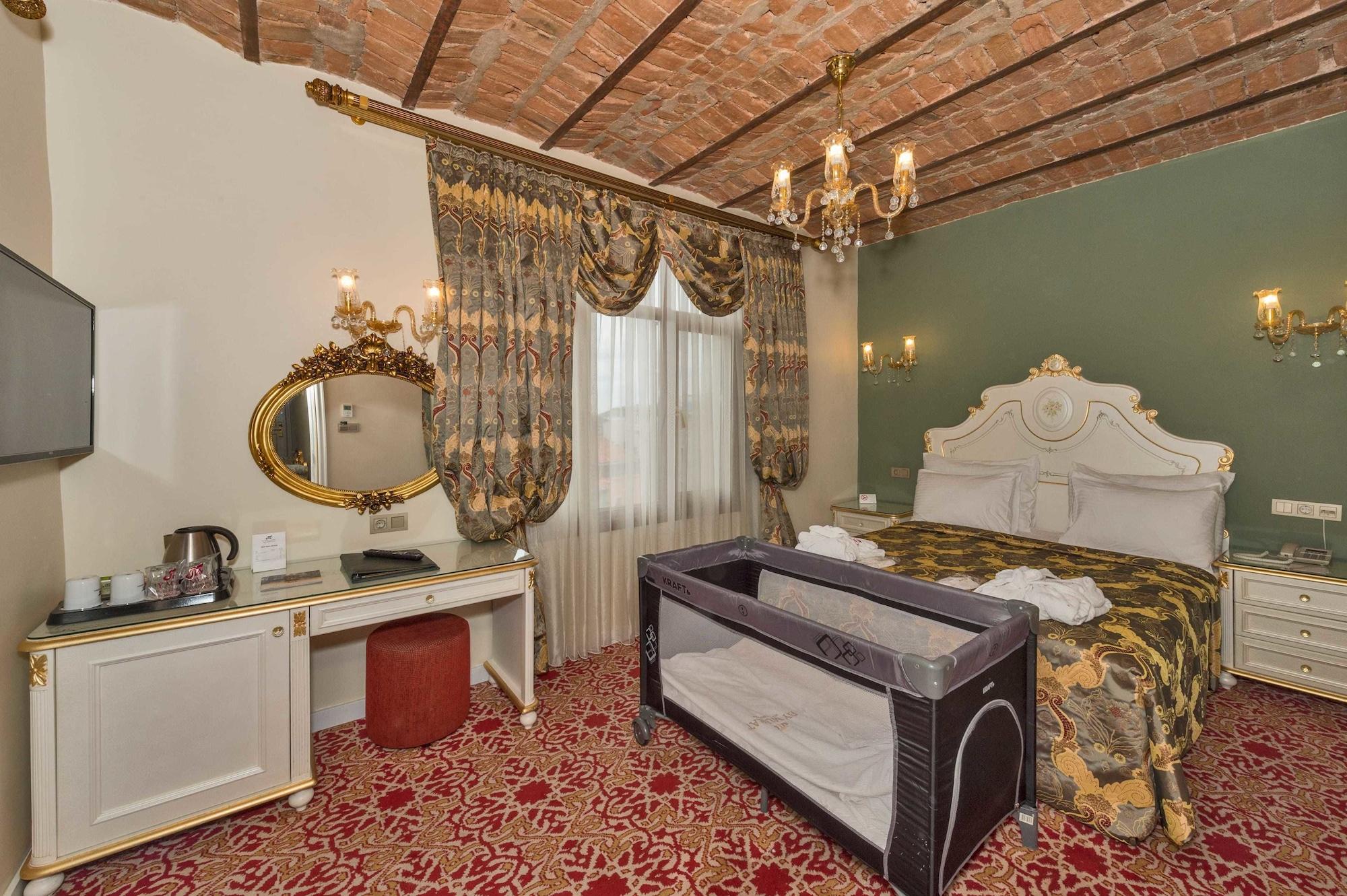 By Murat Crown Hotel Taksim Istanbul Ngoại thất bức ảnh