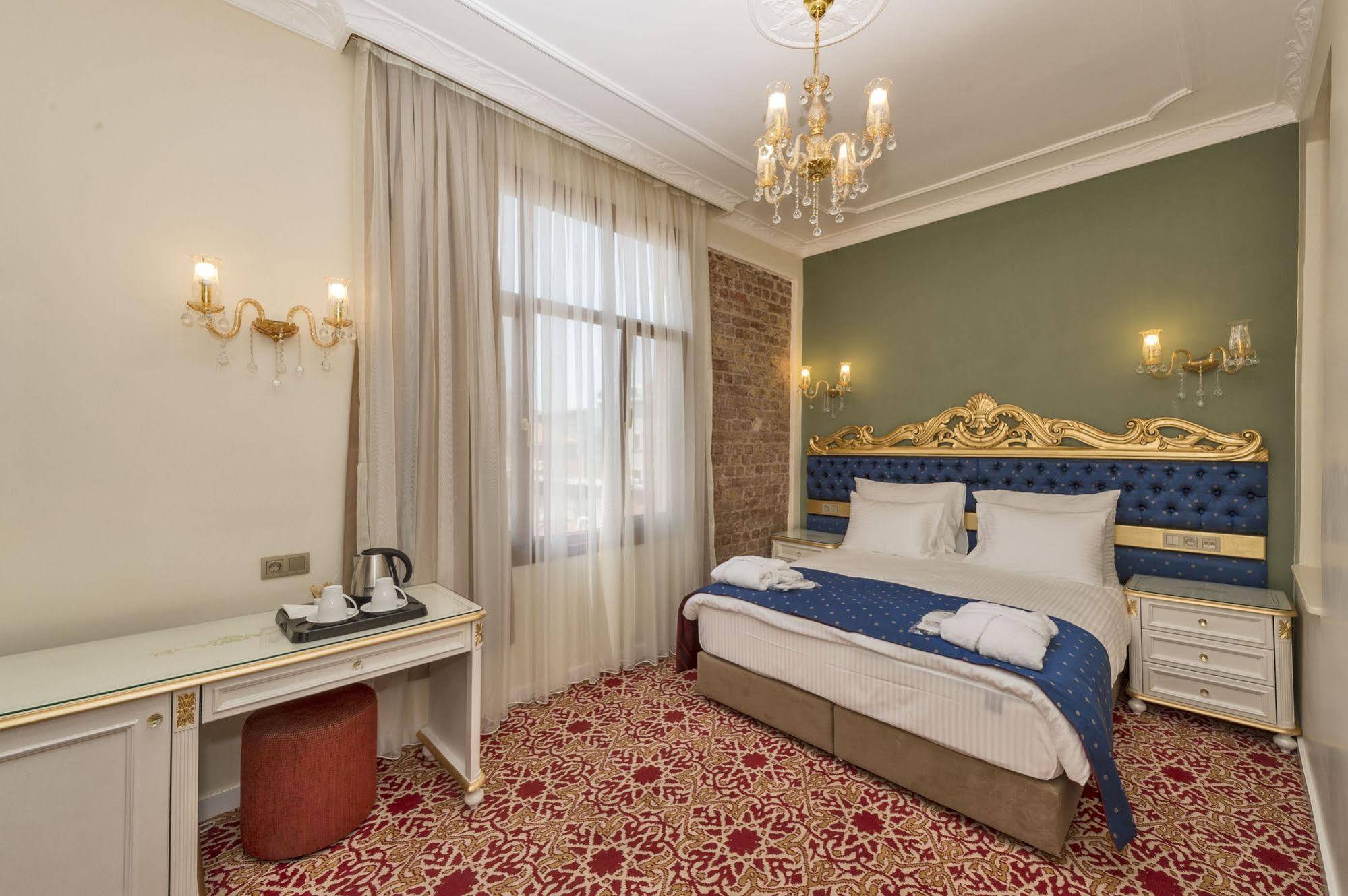By Murat Crown Hotel Taksim Istanbul Ngoại thất bức ảnh